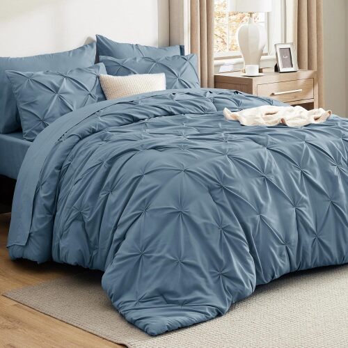 Bedsure King Size Comforter Set - Bed in a Bag - Lot 2300