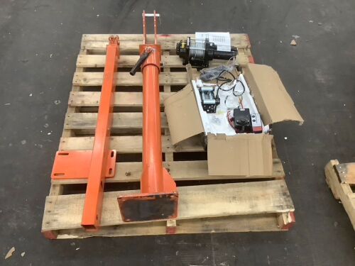Vehicle Mounted Crane Hoist with 12V Electric Winch - Lot 97