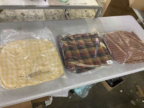 Lot of Chair Pads  - Lot 1100JF