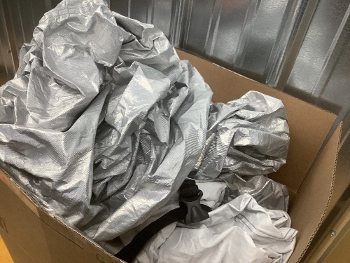 EzyShade Car Cover - Lot 2202