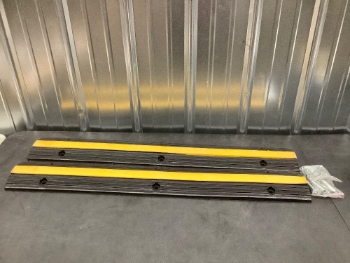 speedmax cable protector rubber speed bumps - Lot 2281