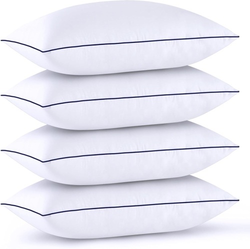 Set of 4 - Bed Pillows - Lot 2796