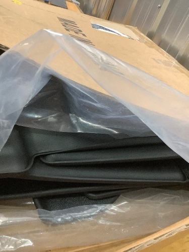Car Floor Mats - Lot 2814