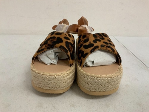 Katliu Womens Sandals 8.5, Appears New, Sold as is - Lot 142