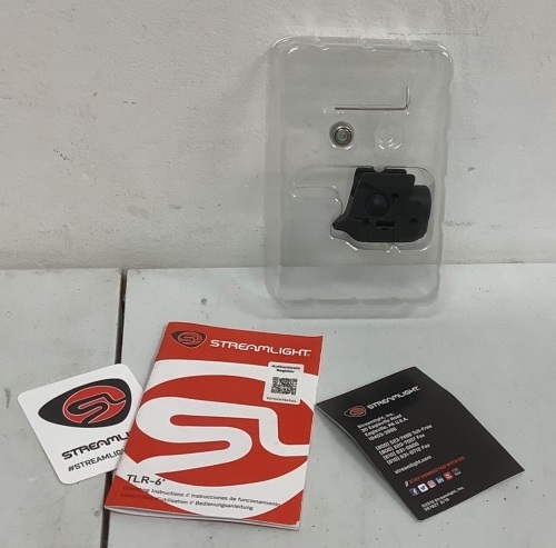 Streamlight Rail Mount Light, Missing One Battery, E-Commerce Return, Sold as is - Lot 357