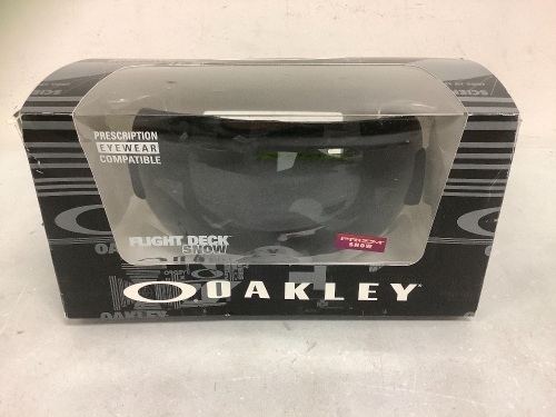 Oakley Ski Goggles, Appears New, Sold as is - Lot 469