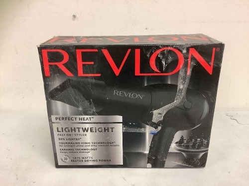 Revlon Blow Dryer, Powers Up, E-Commerce Return, Sold as is - Lot 473