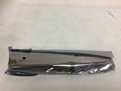 Laptop Battery, Appears New, Sold as is - Lot 491