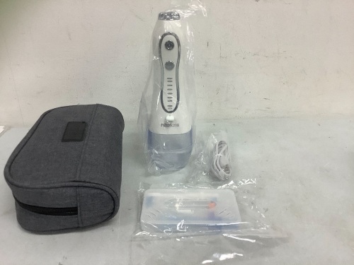 H2O Floss Water Flosser, Powers Up, Appears New, Sold as is - Lot 492