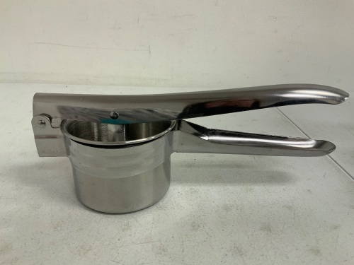 Potato Ricer, E-Comm Return - Lot 532