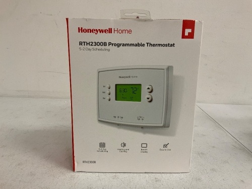 Programmable Thermostat, E-Comm Return - Lot 572