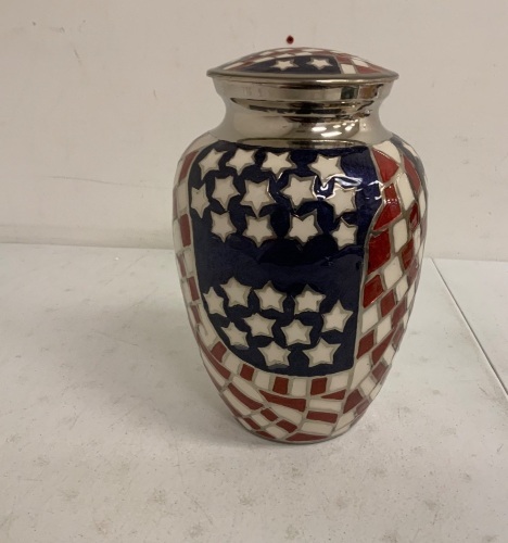 Cremation Urn American Flag, Appears New - Lot 599