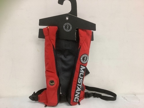 Mustang Inflatable Life Vest, E-Commerce Return, Sold as is - Lot 682