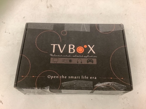TV Box Streaming Device, Powers up, E-Commerce Return, Sold as is - Lot 700