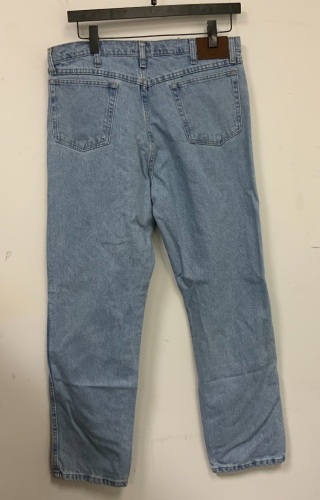 Mens Jeans, 38x32, E-Commerce Return, Sold as is - Lot 726