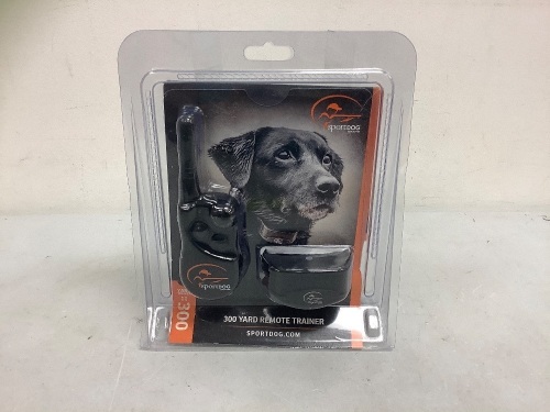 Sport Dog 300yd Remote Trainer, Powers Up, E-Commerce Return, Sold as is - Lot 731