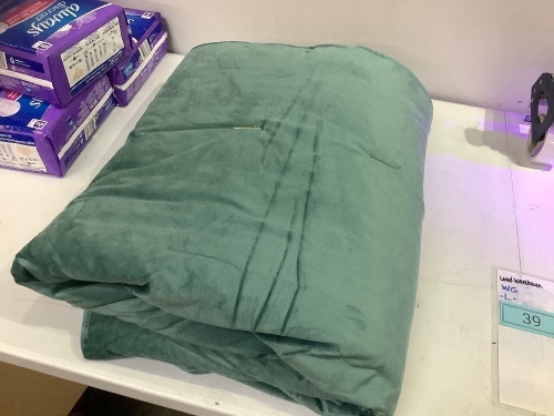 Pillowfort Twin Comforter Green - Lot 39