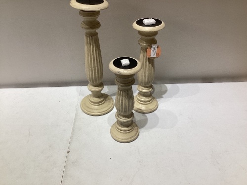 Set of 3 Olive & May Candle Holders  - Lot 143