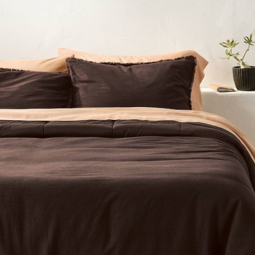 Casaluna Heavyweight Linen Blend Comforter  - Lot 192