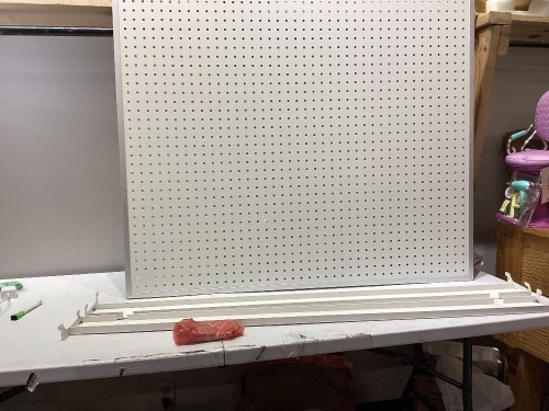 Store shevling peg board  - Lot 294