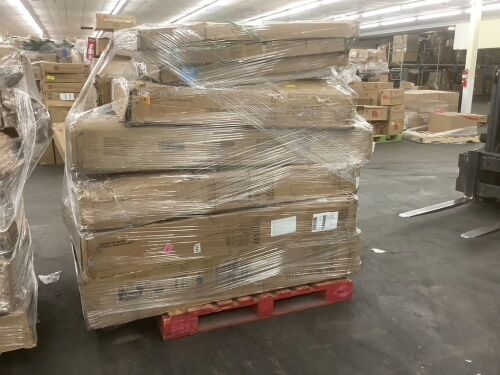 Salvage Furniture Pallet. Items Will Be Damaged and Incomplete.  - Lot 658WG