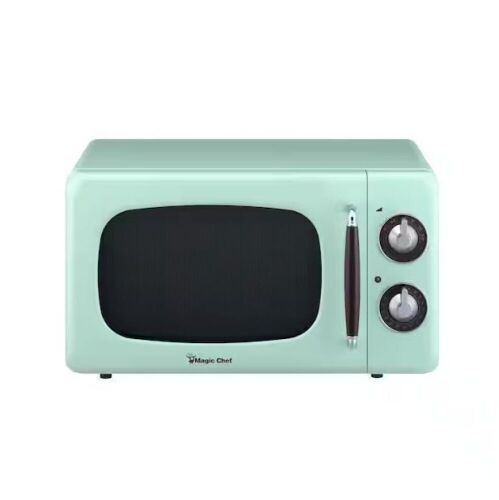 Magic Chef Retro 0.7 cu. ft. Countertop Microwave in Mint Green - Lot 125JF