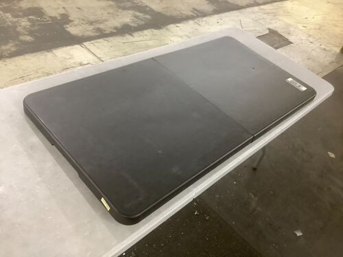 Black Plastic Folding Table - Lot 532