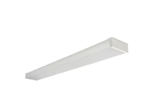 Commercial Electric 1-Pack 4 ft. 120-Volt 3800 Lumens White Integrated LED Wraparound Light with Prismatic Lens - Lot 444JF