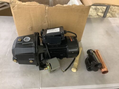 .75 HP Shallow Well Jet Pump - For Repair, Dented & Broken Plastic - Lot 201