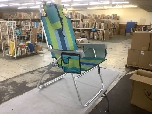 Folding Lawn Chair  - Lot 626