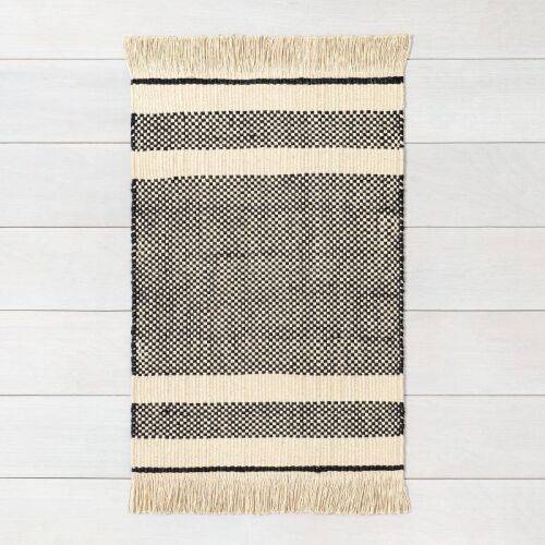 Jute Area Rug 3'x5' - Lot 25WG