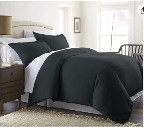 ienjoy Home Comforter Set, King/ Cal King, Black - Lot 487