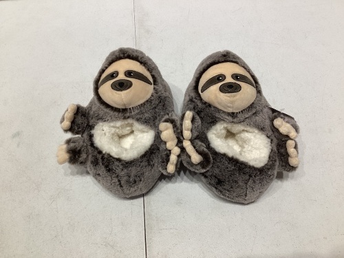 Boy's Sloth Print Loafer Slippers- Cat & Jack  - Lot 585