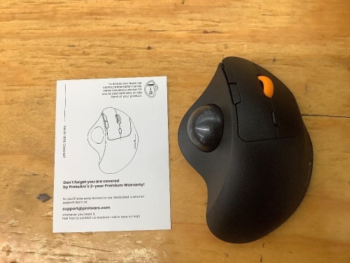 EM04 Rechargeable Dual Mode Multi-Device Trackball Mouse - Lot 3463