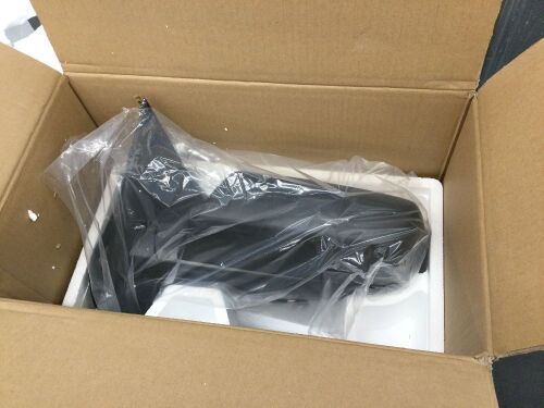 Driverside Mirror for 2014-2018 for Chevy Silverado - Lot 3781