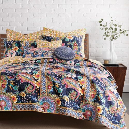 Levtex Home Bertelli Navy Reversible Quilt Set, King Quilt and Two King Shams - Lot 350