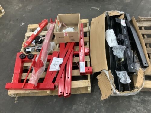 Lot of (2) Shop Cranes - Can Make 1 Complete Unit  - Lot 179