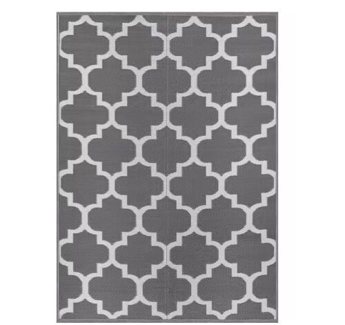 Beverly Rug 10 X 13 Grey White Lightweight Moroccan Trellis Reversible Plastic Indoor Outdoor Area Rug - Lot 271JF