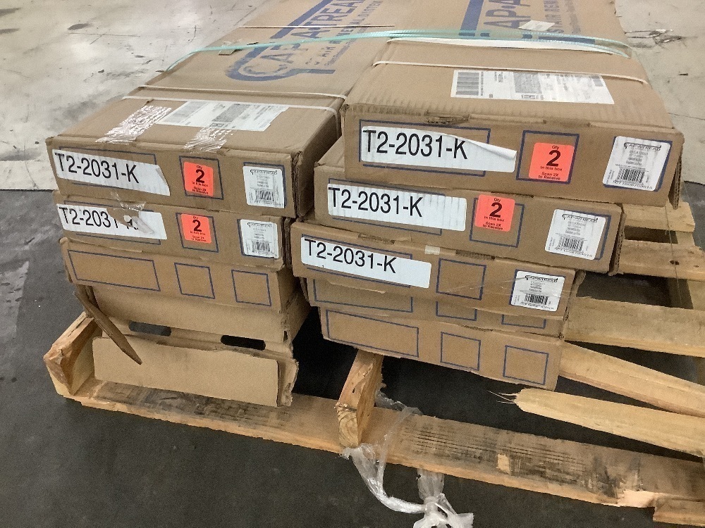 Lot of (18) Cap-A-Tread Vesinet/Ella By Ok/Bldr Pss Hck/Lxrs Pn 47in.Lx12.15in.Wx2.28in.T Laminate Stair Tread and Reversible Riser Kit - Image 3 - Lot 79JF