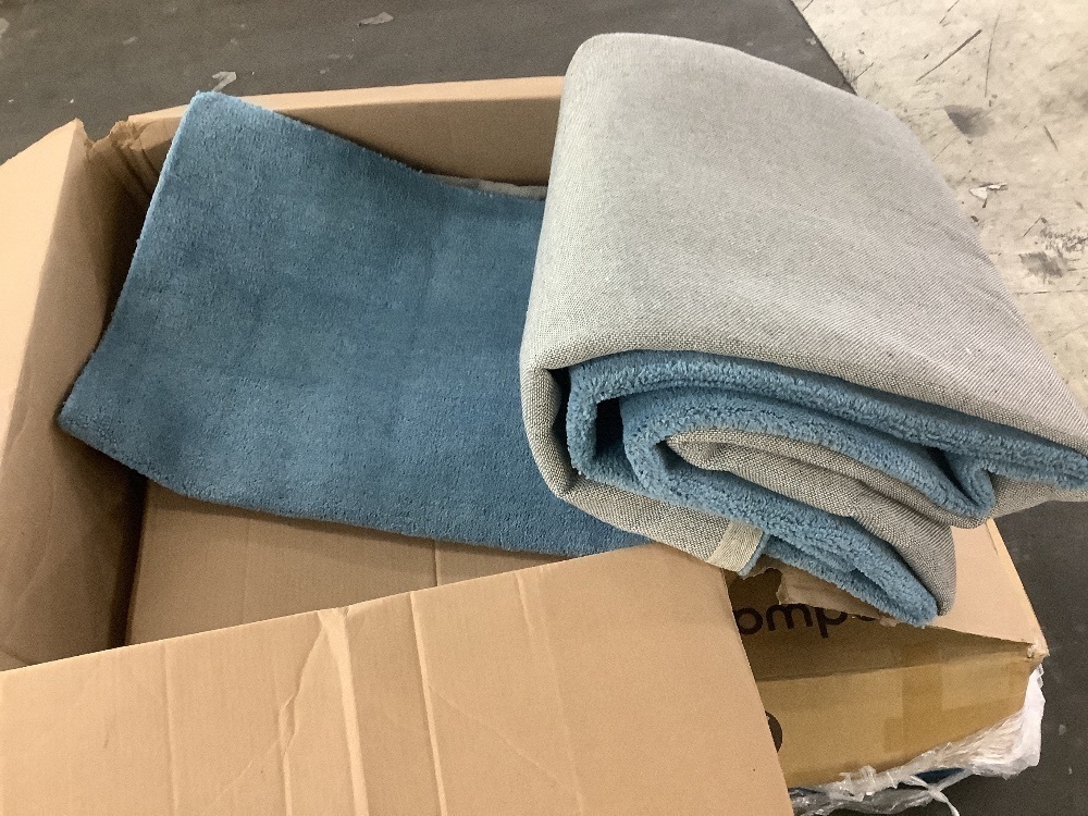 Safavieh Himalaya Blue 9 ft. x 12 ft. Gradient Solid Area Rug - Image 2 - Lot 176JF