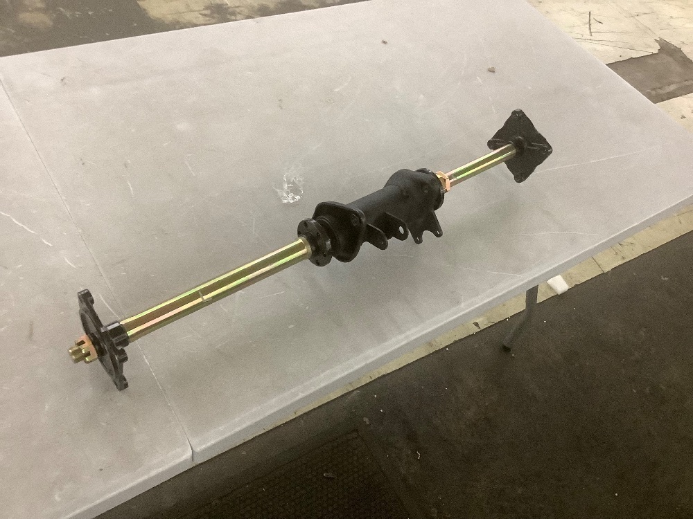 32" Rear Axle Complete Assembly Kit for Go Kart - Image 1 - Lot 185