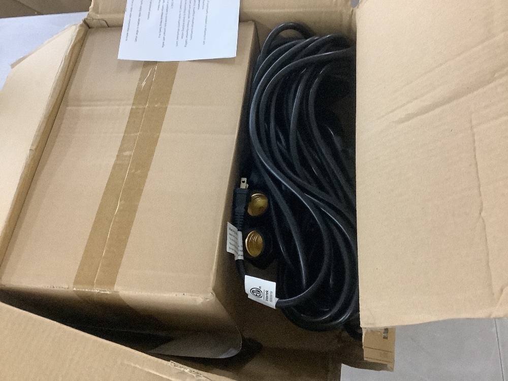 Brightech Ambience Pro 15-Light 48 ft. Indoor/Outdoor Plug-in 40W Incandescent ST64 Vintage Edison Bulb String Lights - Image 4 - Lot 261JF