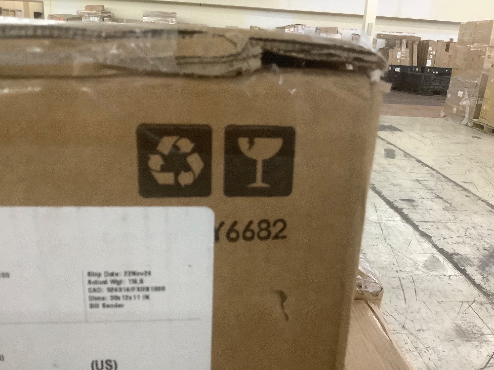 Lot of (15) Christmas Trees - Uninspected - Image 4 - Lot 282