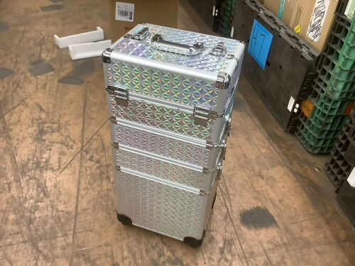 Rolling Makeup Train Case  - Lot 335