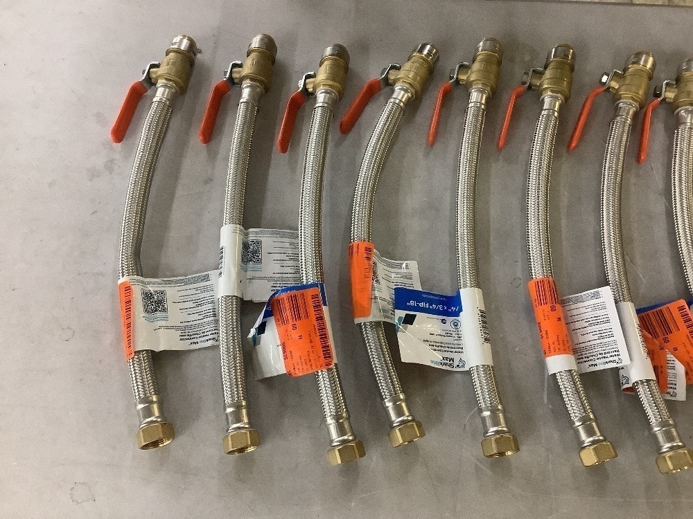 Lot of (13) SharkBite Max 3/4 in. Push-to-Connect x 3/4 in. FIP x 18 in. Braided Stainless Steel Water Heater Connector Ball Valve - Image 2 - Lot 377JF