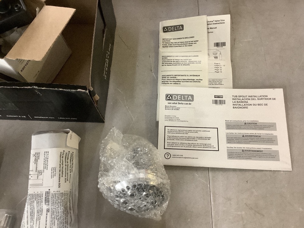 Delta Classic Single-Handle 5-Spray Tub and Shower Faucet with Stops in Chrome (Valve Included) - Image 4 - Lot 467JF