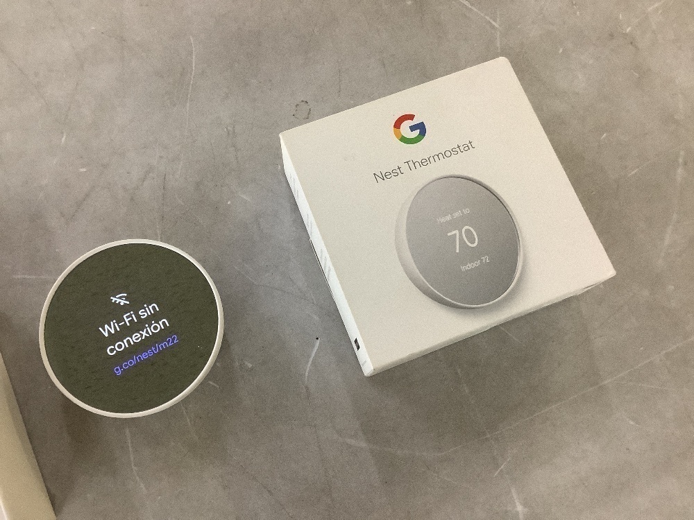 Google Nest Thermostat - Smart Programmable Wi-Fi Thermostat - Snow - Image 2 - Lot 470JF