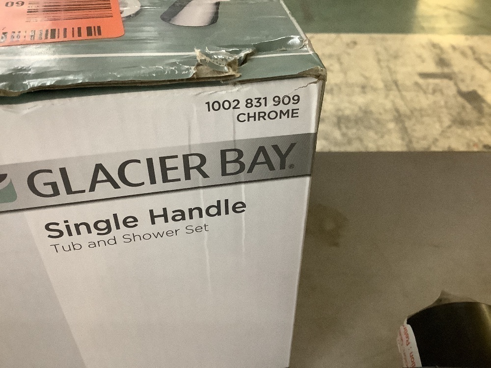 Glacier Bay Aragon Single-Handle 1-Spray Tub and Shower Faucet in Chrome (Valve Included) - Image 4 - Lot 572JF