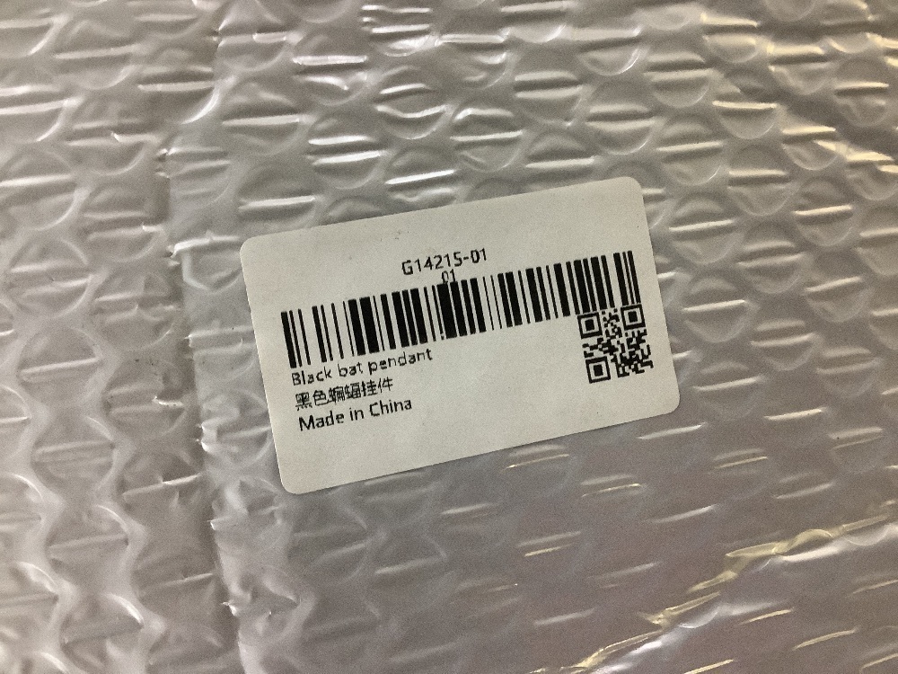 Lot of (16) Plastic Bat Decor Pieces - Image 5 - Lot 879