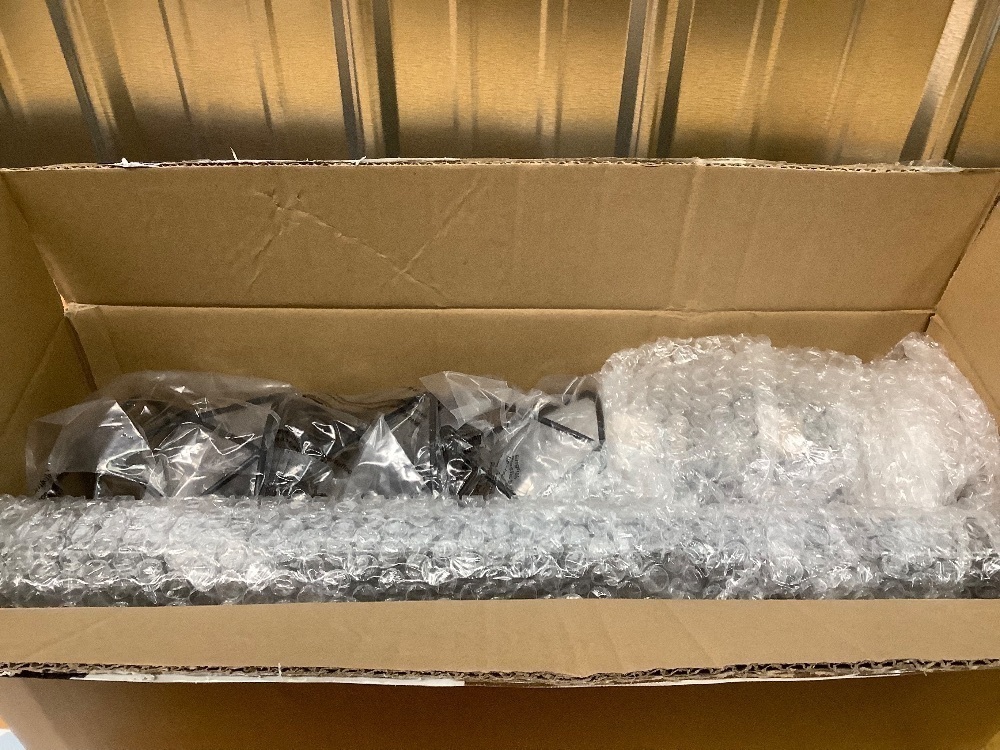 Set of 3 Wall Mounted Bathroom Light Fixture - Image 2 - Lot 3164